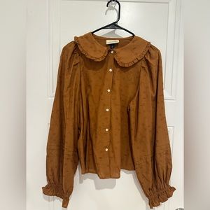 Universal Thread balloon sleeve blouse